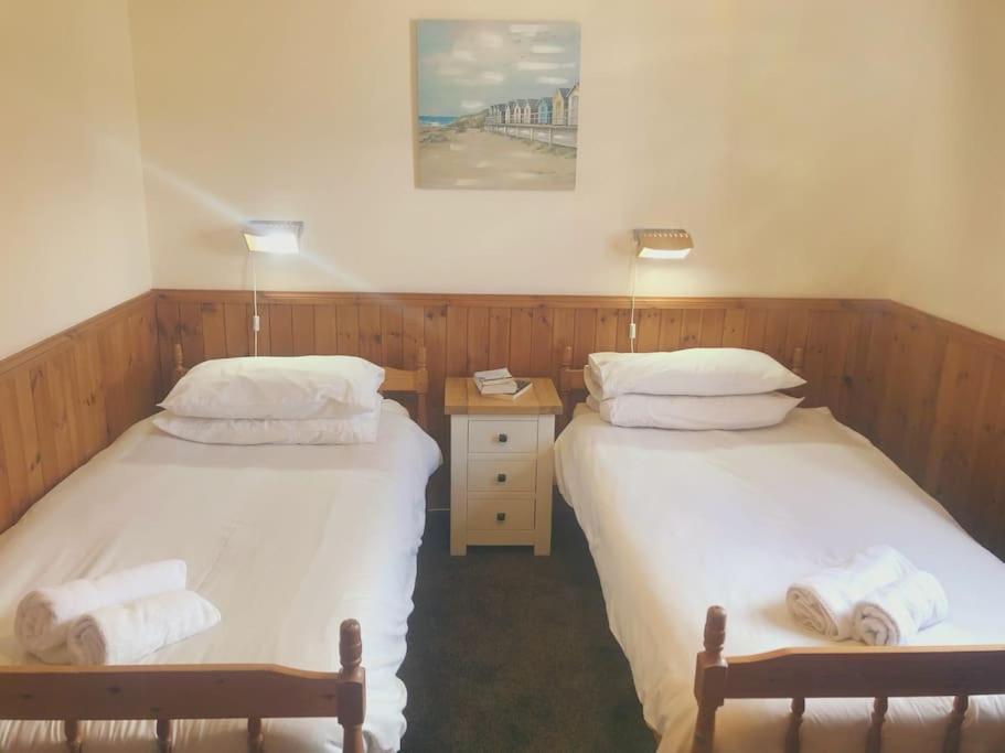 Dolphin View Cottages Portmahomack المظهر الخارجي الصورة