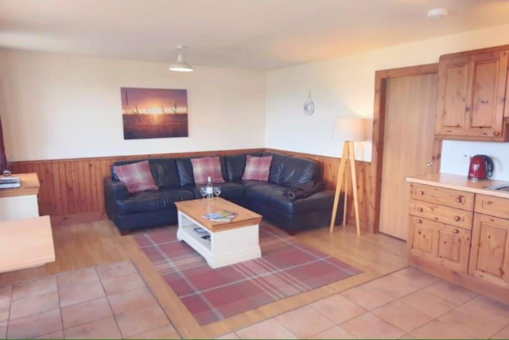 Dolphin View Cottages Portmahomack المظهر الخارجي الصورة